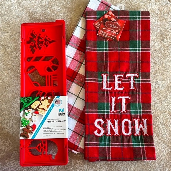 Press 'N Bake Other - Brand New Press 'N Bake Holiday Christmas Cookie Cutter & Set of 2 Plaid Towels